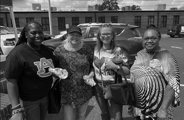Shantel Wells, Debbie Latham, Sissy Graham and Betty Middlebrooks