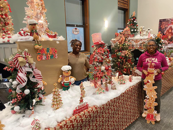 Gingerbread Lane Christmas display with Biancia Ardis and Tera Brown