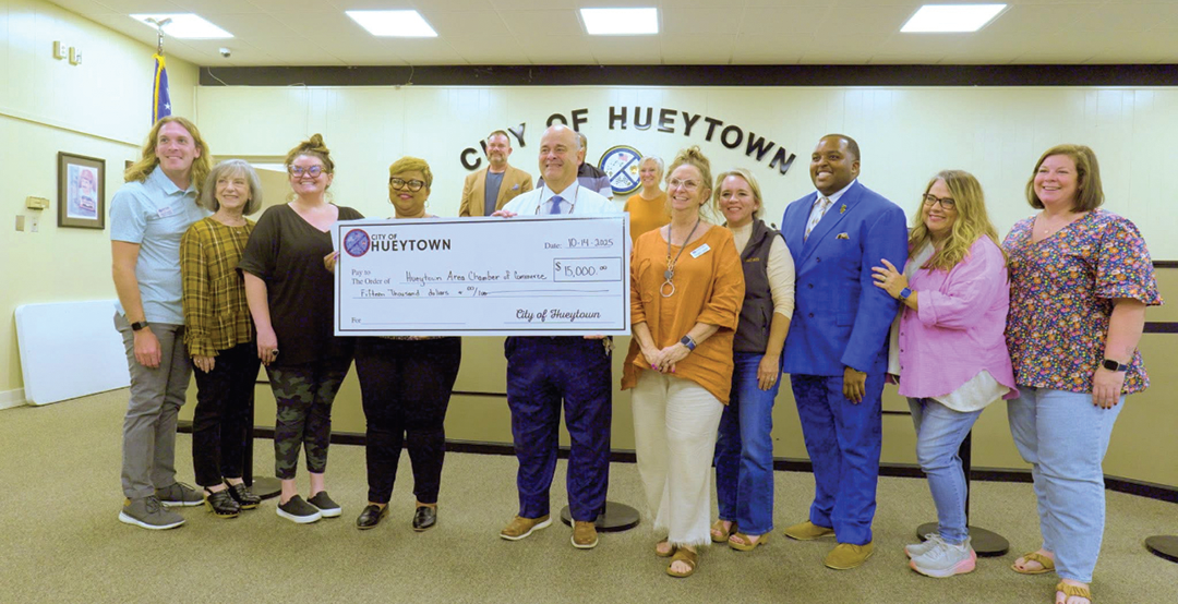 Members of Hueytown Area Chamber of Commerce